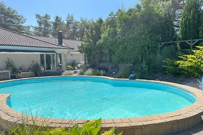 4 sterren vakantie huis in HÖLLVIKEN