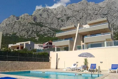 Ferienhaus am Meer mit Pool
