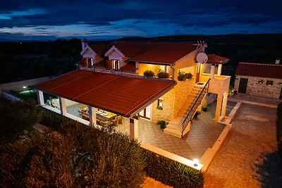 Friedliche Villa in der Nähe der...