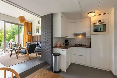 Komfortables Ferienhaus in Strandnähe