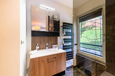 LCZ-Le Wapiti Prestige, vicino alla...