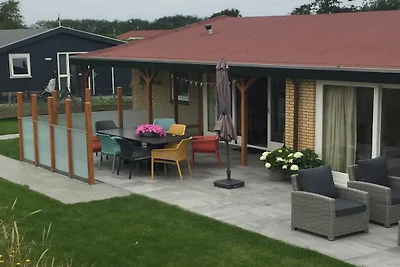 Ferienwohnung mit 2 Schlafzimmer