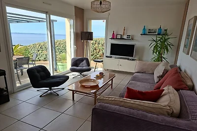 Ferienvilla mit Panoramablick und Meerblick i...