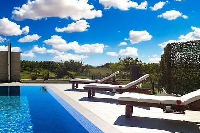 Villa a Lovinac/Zadar con piscina