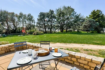 Ideal für 4 Erwachsene und 1 Kind, 300 m vom ...