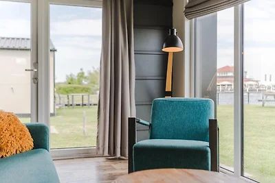 Giethoorn Lakehouse Retreat