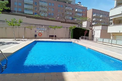 Appartement in Fenals bij Prachtige Stranden