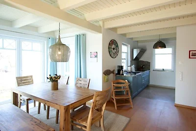 Ferienhaus in Bodstedt mit Schwimmbecken