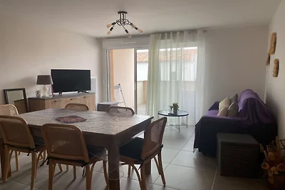 Modernes Apartment in Vias für 6 Gäste
