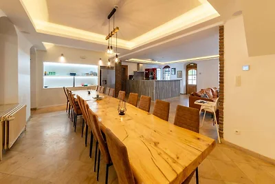 Landhaus in Malmedy mit Hallenbad und Sauna