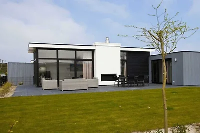 L-Cube Hottub 6 || Biedhuizen