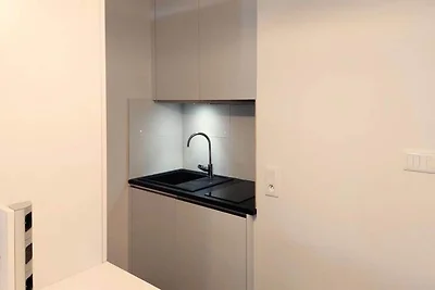 Studio Heron Residence