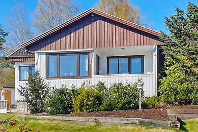 5 Personen Ferienhaus in STILLINGSÖN-By Traum