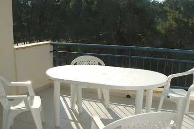 Apartment in L’Escala mit Terrasse