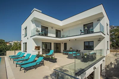 Schöne Villa am Meer
