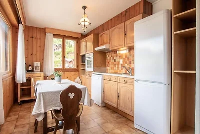 4 camere per 9 persone