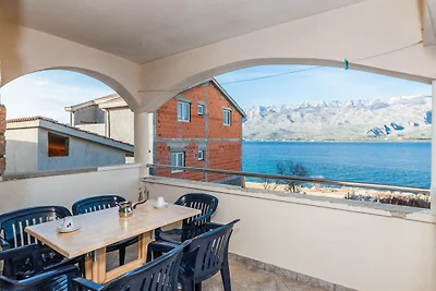 Cozy Apartments in Zadar with Sea and Mountai...