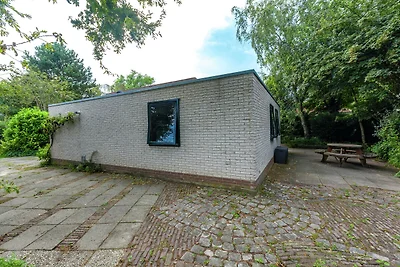 Idyllisches Ferienhaus im Kamperland mit...