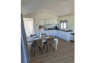 Vakantiehuis in Halfweg met terras