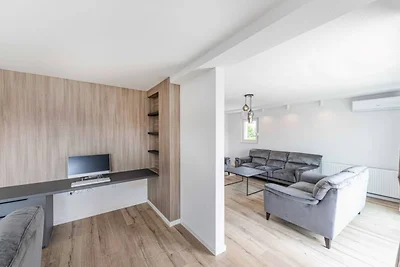 Expansive Retreat with Private Pool & BBQ, Ne...