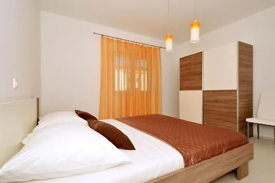 Holiday Home Mery - Two Bedroom House