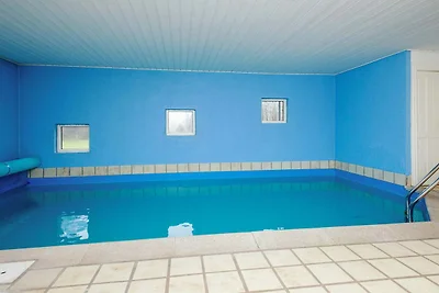 12 Persone case ad Oksbøl