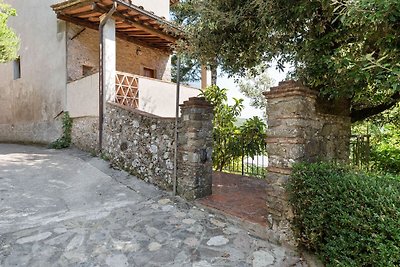 Relaxing Cottage in Convalle with Fenced...