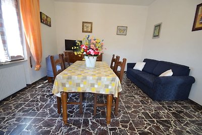 Geräumige Villa in Marina di Massa mit...