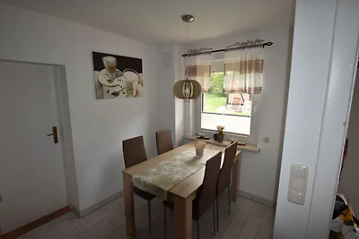 Ruhiges Apartment in Blowatz mit Terrasse,