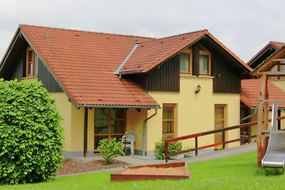 Schöne Doppelhaushälfte mit Terrasse in...