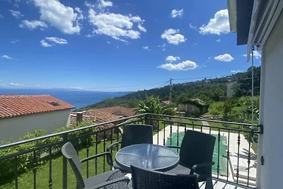 Luxury Lovran Apartments with Swimming Pool -...