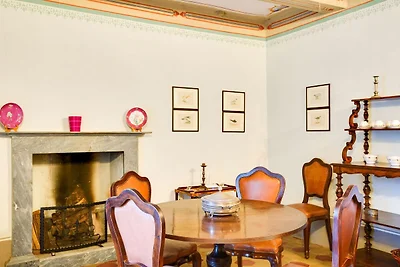 Villa a Sermugnano con spiaggia di mare