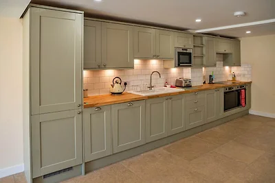 Scheune in Cotswolds mit Whirlpool & Aussicht