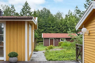 4 personas casa en Fjärås-By Traum