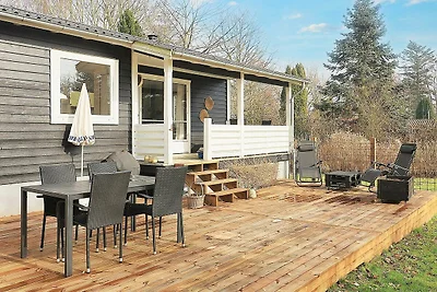 4 Personen Ferienhaus in Tranekær