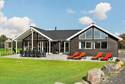 16 Personen Ferienhaus in Bogense
