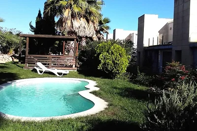 Wohnung in LEscala mit Gemeinschaftspool