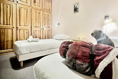SCHÖNE 2 ZIMMER FÜR 4 PERSONEN IDEAL GELEGEN