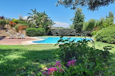 Villa in CASTIADAS mit Schwimmbecken