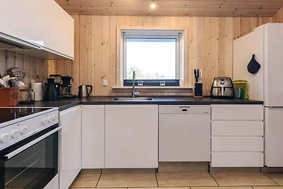Maison de vacances pour 8 a Brovst