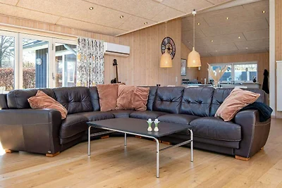 8 Personen Ferienhaus in Juelsminde-By Traum