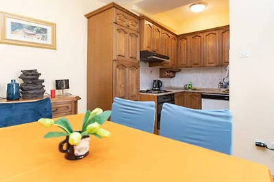 Casa Radha Bella - Two Bedroom Holiday Home