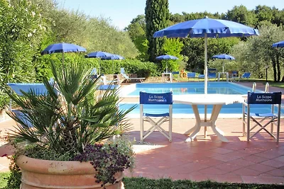Villa in Montaione mit Pool & Olivenöl
