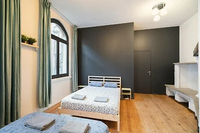 Geräumige Wohnung am Flussufer für 9 Personen