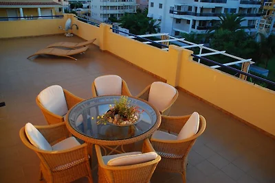 Elegante appartamento a Dénia con piscina