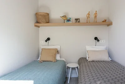 Schaukeln, Sand und weiche Betten