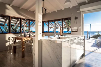 Villa in Saint-François mit Infinity-Pool