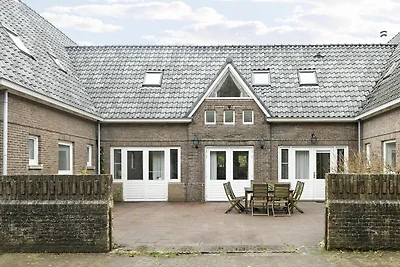 Casa d'epoca a Bergen aan Zee con vista mare