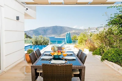 Villa in Kalkan met zwembad