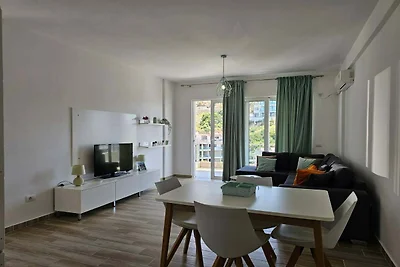 Elegante appartamento con vista panoramica